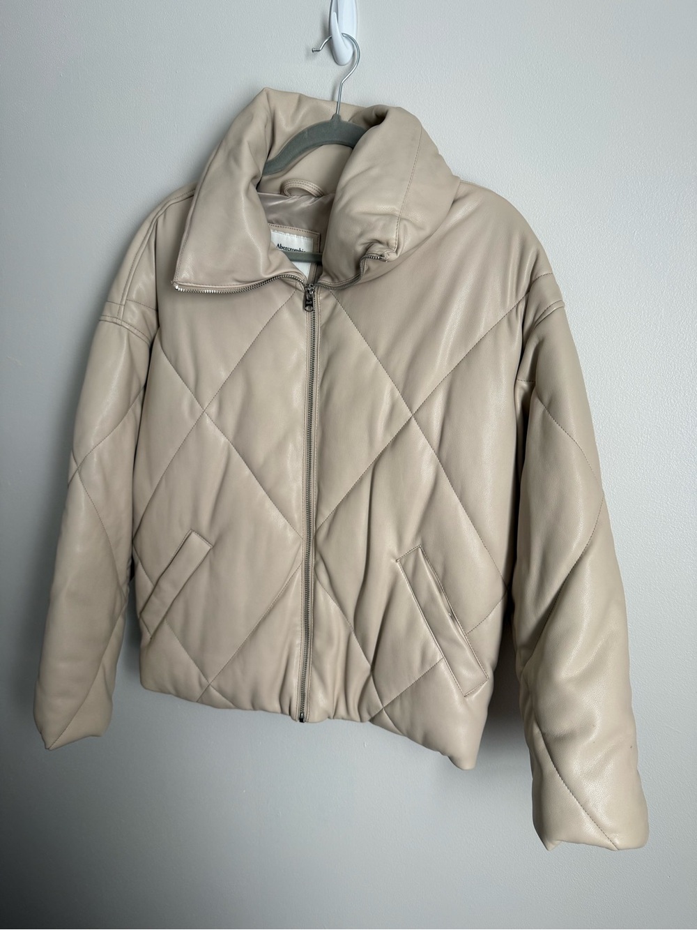 Abercrombie & Fitch Diamond Quilted Faux Leather Jacket - Light Beige